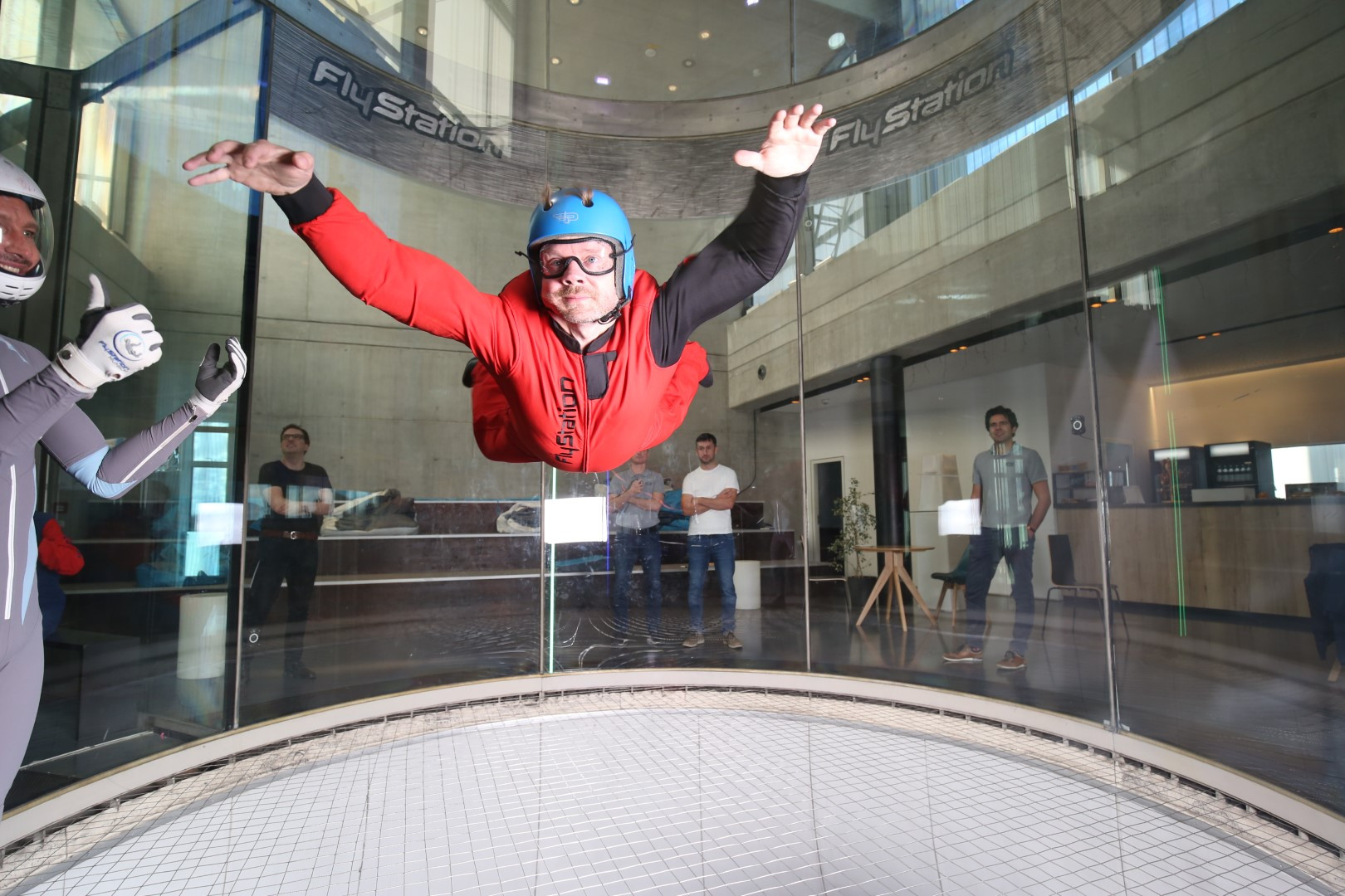 FlyStation_Photos_MaartenKORENROMP_capt_155_221110_123933